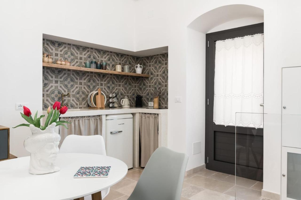 Alba Luxury Suite Ostuni Εξωτερικό φωτογραφία